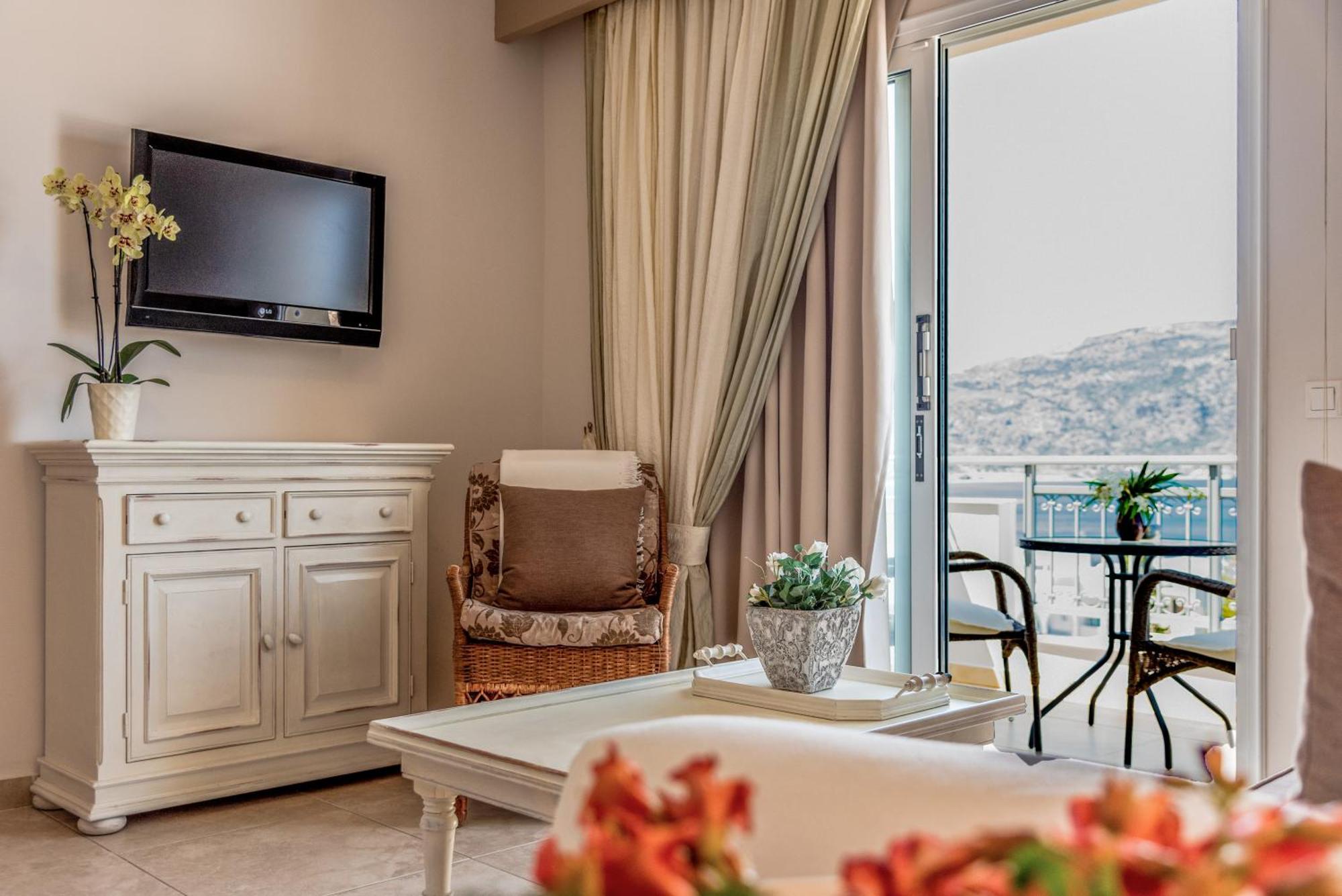 Hotel Astron Princess Kárpathos Eksteriør bilde